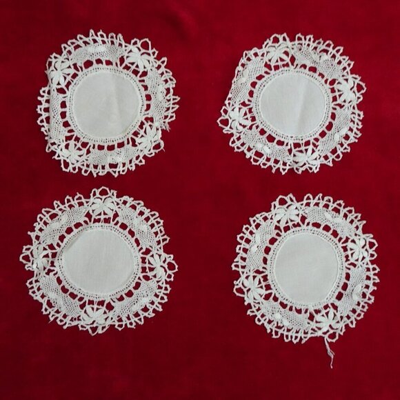Lace Doilies 5.5" White Vintage Hand Made Set of 4 Round Crochet - Picture 1 of 9